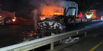 Hombres armados atacaron tractocamiones en la vía al puerto de Buenaventura