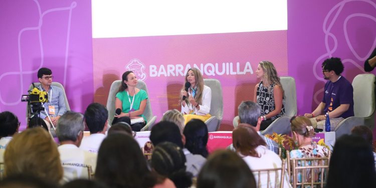 Barranquilla pone el foco en la discapacidad: más de 42 mil personas registradas y 23 mil cuidadores, en su mayoría mujeres