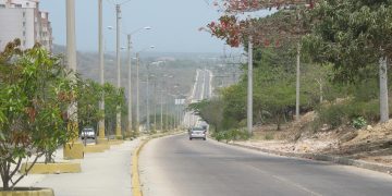 Atentado fallido en la Vía al Mar: sicarios huyen a pie tras chocar contra su objetivo
