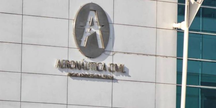 Debido al presunto uso de la torre de control del aeropuerto El Dorado por un particular, Procuraduría visita las instalaciones de la Aeronáutica Civil