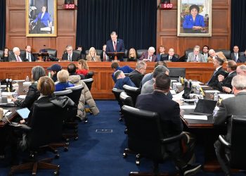 EE.UU. le pasa la factura a Petro: recortan ayuda y alertan por “altos consumos”… en las altas esferas