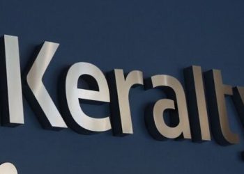 Presidente de Keralty anuncia denuncia internacional contra Gustavo Petro tras acusaciones en alocución