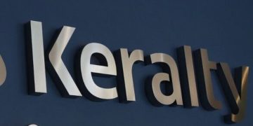 Presidente de Keralty anuncia denuncia internacional contra Gustavo Petro tras acusaciones en alocución