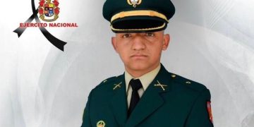 Subteniente del Ejército muere tras ataque con “burro bomba” en Valdivia, Antioquia
