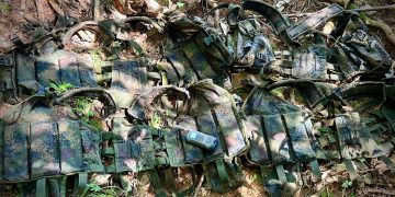 Ejército halla depósitos ilegales con explosivos y equipos de guerra en Puerto Lleras, Meta