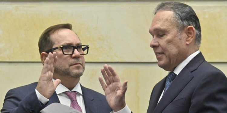 Congreso renueva su liderazgo: Lidio García y Julián López, al mando del Senado y la Cámara