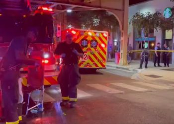 Cuatro muertos y 14 heridos deja tiroteo en Chicago, Estados Unidos