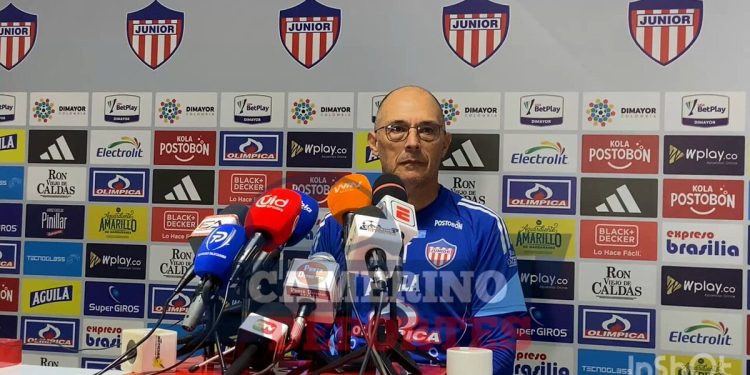 Alfredo Arias y su debut con Junior: “Jugarán los que mejor estén”