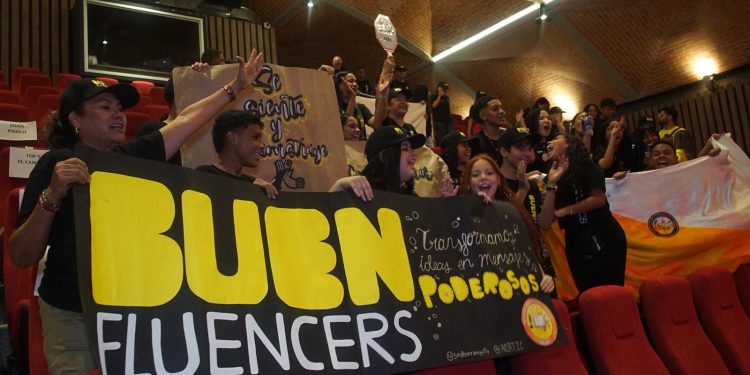 Jóvenes barranquilleros demostraron su talento en la Gran final ‘Buenfluencers’