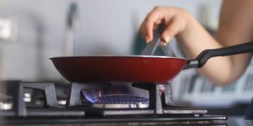 Cerca de 1.000 familias de sectores vulnerables de nuestra ciudad ya tienen gas natural en sus casas por primera vez: alcalde Char