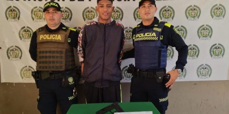 Joven capturado con arma de fuego artesanal en Villa Sol, Soledad