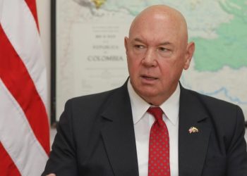 EE. UU. advierte sobre riesgos del acercamiento comercial entre Colombia y China