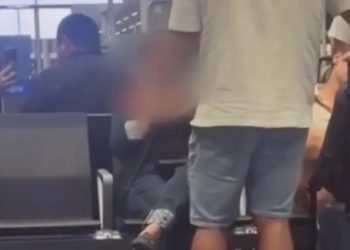 Hombre golpeó a una mujer en El Dorado por una silla: fue arrestado y hasta su esposa lo repudió