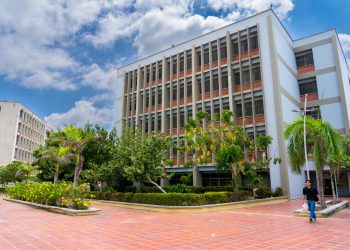 Uniatlántico abre inscripciones gratuitas en programas virtuales para estudiantes en Luruaco, Calamar y Remolino