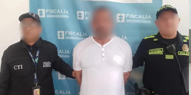 Capturan a docente en Barranquilla por presunta conducta indebida con menor de edad