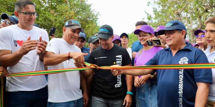 Transformación total: con nuevas vías y parque, Los Trupillos está de fiesta