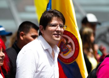 Laura Sarabia acusa a Alfredo Saade de poner en riesgo los pasaportes de Colombia