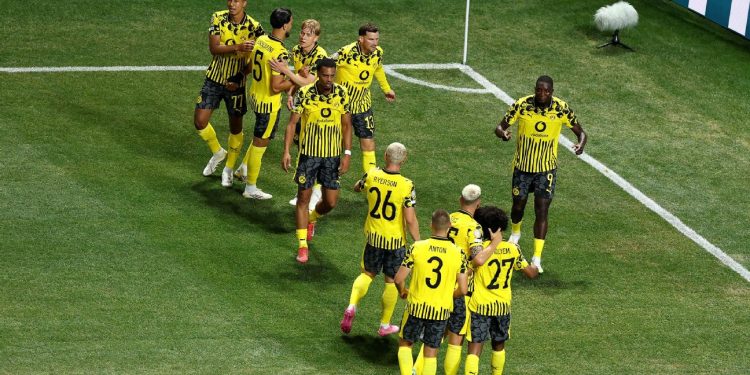 Borussia Dortmund elimina a Monterrey y enfrentará al Real Madrid 