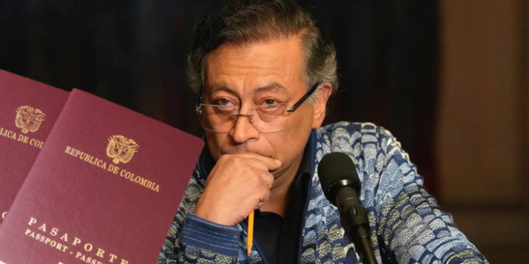 Exregistrador le responde al presidente Petro