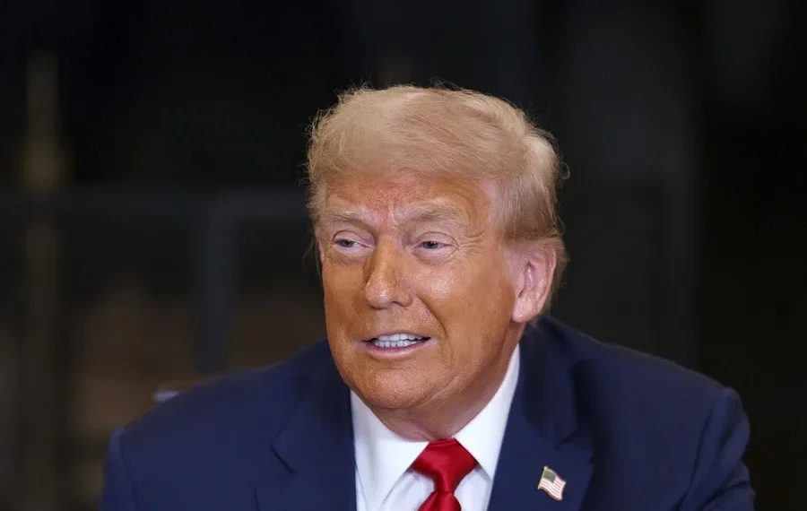 Trump dice estar decepcionado con Putin pero que no ha “terminado” con él