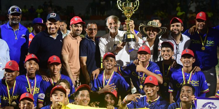 Verano intercede por los niños del Atlántico: Gestionará visas para el Mundial U-14 de béisbol