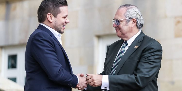 Corte Suprema definirá si Iván Name y Andrés Calle van a juicio por corrupción en la UNGRD