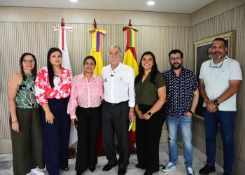 Gobernador Eduardo Verano consolida alianzas que garantizan el paso de la educación básica a la media en colegios del departamento