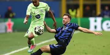 UEFA sanciona a Flick, Lewandowski y Lamine Yamal