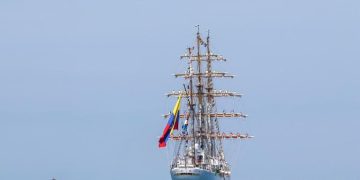 Drama en el Magdalena: grumete del ARC “Gloria” cayó al río y continúa desaparecido