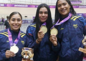 Atlántico arrasa en el velódromo de Asunción con doble oro en velocidad por equipos