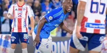 Millonarios despierta y le arrebata el invicto a Junior con un contundente 3–0 en El Campín