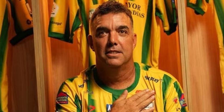 Real Cartagena vuelve a cambiar de dt: Adiós a Martín Cardetti