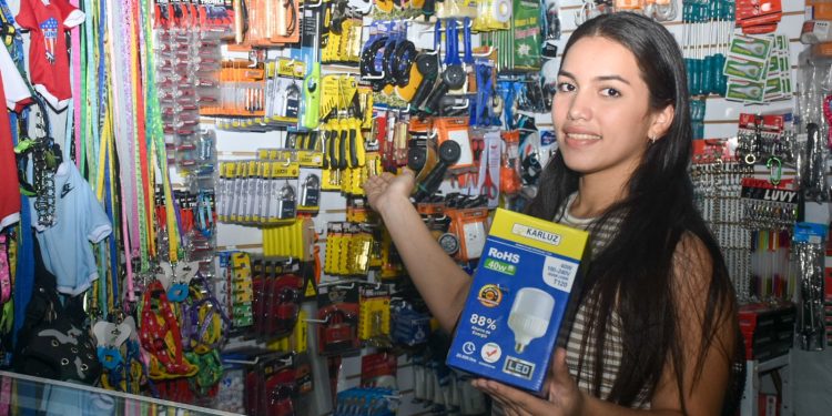 Barranquilleros, los más optimistas frente a su economía a nivel nacional