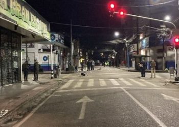 Atentado con explosivo sacude el centro de Florencia