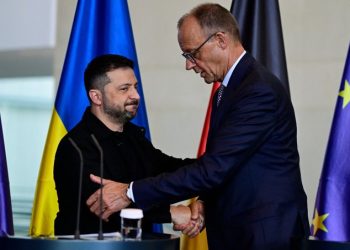 Trump, Zelenski y líderes europeos acuerdan principios para negociación con Rusia antes de cumbre en Alaska