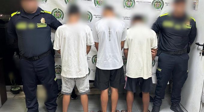 Tres menores aprehendidos por el doble homicidio de una pareja de adultos mayores en Altos de Riomar