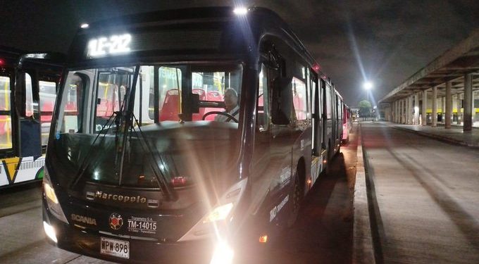 Transmetro colapsa en Soledad: pasajeros varados y rutas suspendidas