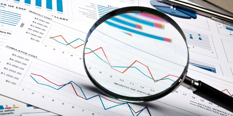 Contraloría revela escándalo en el Estado: personas inhabilitadas firmaron al menos 718 millonarios contratos