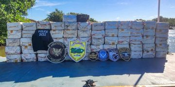 Capturan a dos colombianos con más de una tonelada de cocaína en Puerto Rico