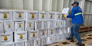 UNGRD envía más de 3 mil kits de ayuda humanitaria a damnificados por ola invernal en Santa Marta