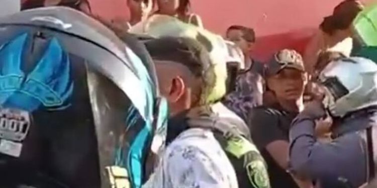 Víctima de robo recuperó su cadena de oro y se llevó la moto del ladrón en Santa Marta