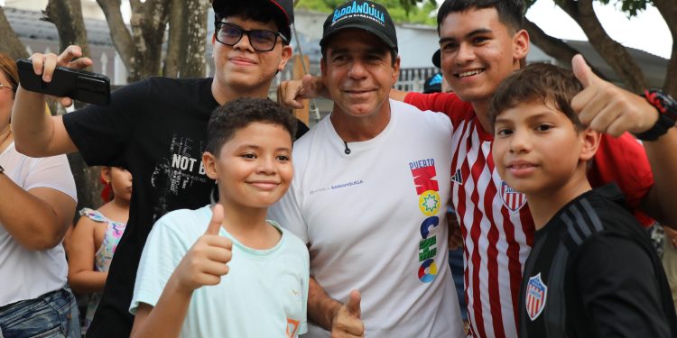 “Con un nuevo parque y pavimentación de vías, seguimos llevando a la Ciudadela 20 de Julio a otro nivel”: alcalde Char