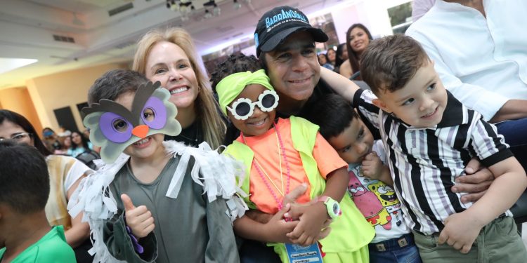 Alcalde Alejandro Char, reconocido con el premio Gobernantes Comprometidos con la Niñez y la Adolescencia 2025