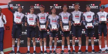 El UAE sacude la Vuelta a España y Vingegaard recupera el liderato