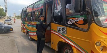 Nueva amenaza obliga a empresa de transporte a suspender actividades en Puerto Colombia