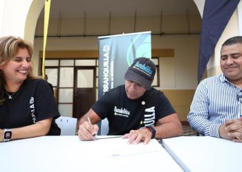 Alcalde Char invita a jóvenes para que se inscriban en IUB al Barrio 2025-3