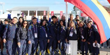 Colombia izó su bandera en Asunción 2025