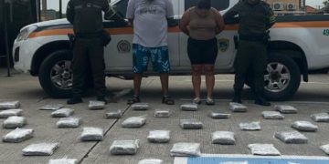 Caen dos personas con 45 kilos de marihuana en la Vía al Mar