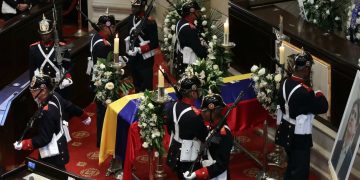 The Economist analiza el asesinato de Miguel Uribe Turbay y advierte sobre el futuro político de Colombia