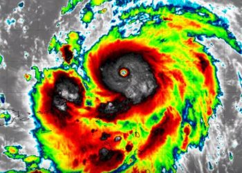 Huracán Erin, el primero del Atlántico en 2025, genera alertas en el Caribe: ¿hay riesgo para Colombia?